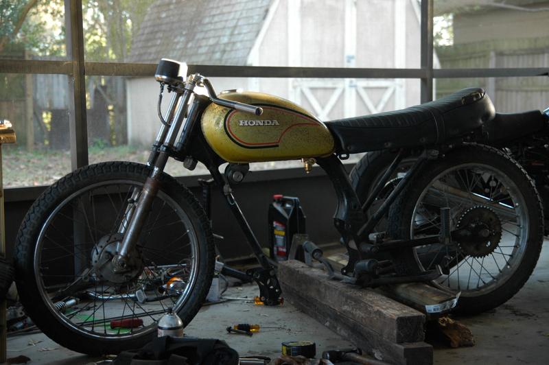 Illustration for article titled How I Rebuilt An Extremely Sketchy Honda CL100 Scrambler For Under $500Â